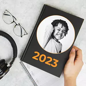 Print your own 2023 personalised hardcover photo diary online with RapidStudio