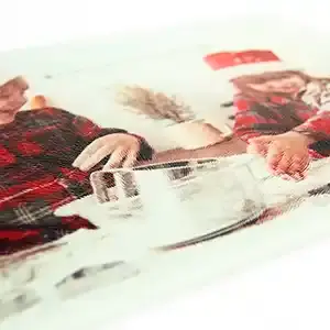 Print your photo on to a glass cutting board online with RapidStudio