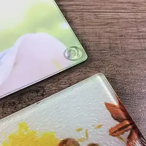 Print your photo on to a glass cutting board online with RapidStudio
