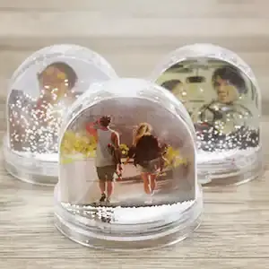 RapidStudio personalised photo snowglobe 