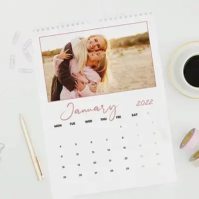 RapidStudio personalised photo wall calendar 