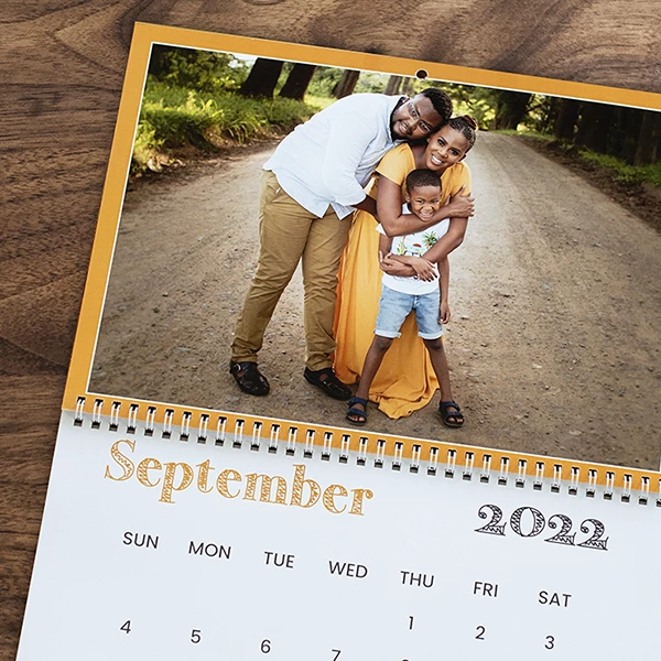 RapidStudio personalised photo calendar 2022