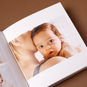 Create personalised baby photobook and shower gifts online with Rapidstudio